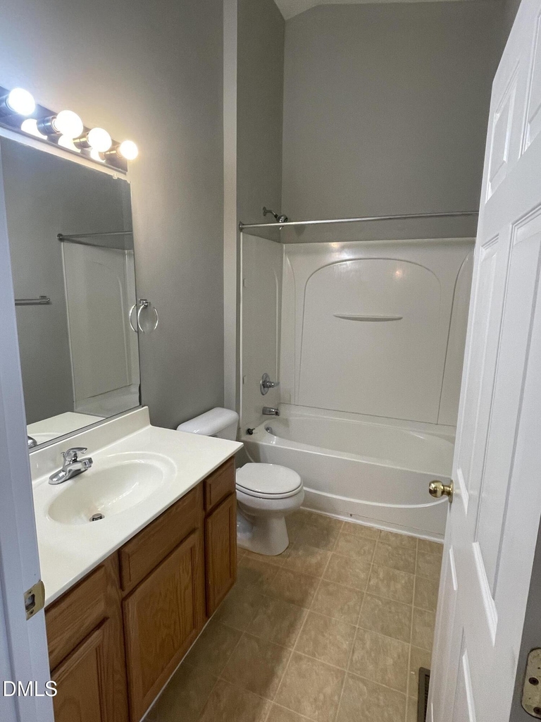 2910 Barrymore Street - Photo 15