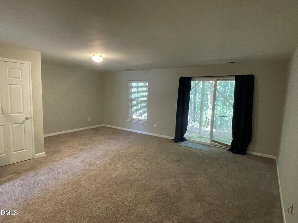 2910 Barrymore Street - Photo 19