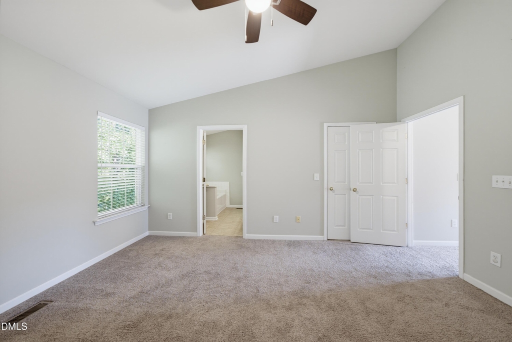 2910 Barrymore Street - Photo 19