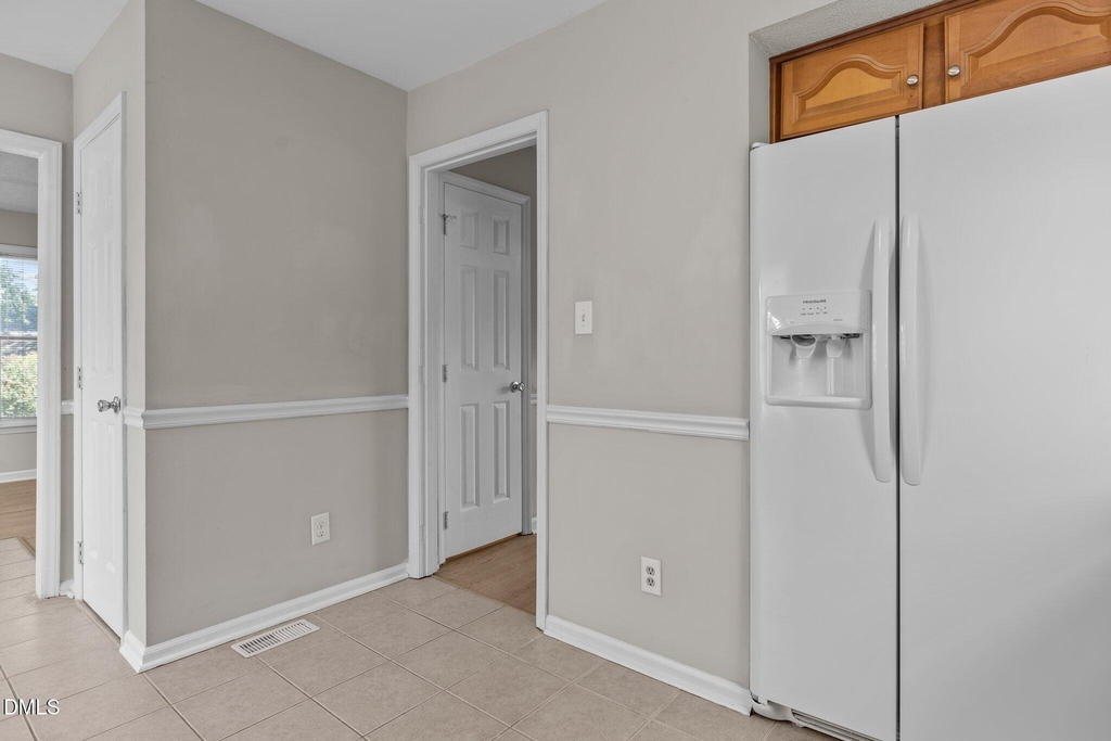 4309 Warfield Place - Photo 15