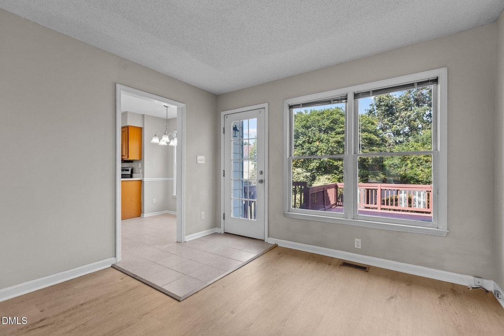 4309 Warfield Place - Photo 11