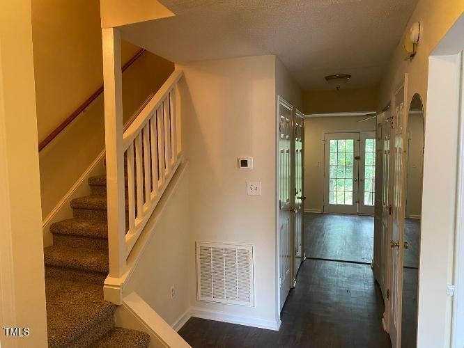 553 Darby Glen Lane - Photo 8