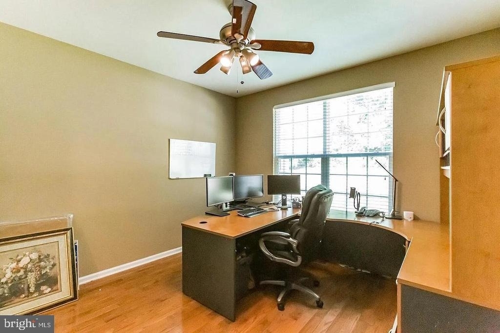 618 Sunderland Avenue - Photo 9