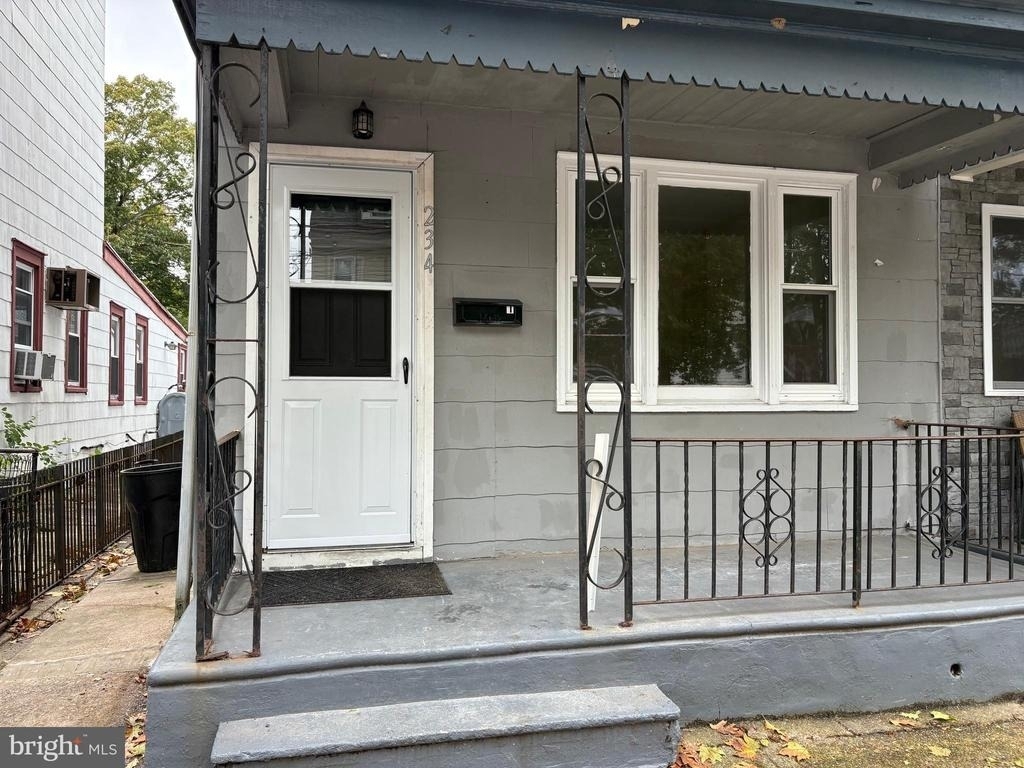 234 Franklin Street - Photo 0