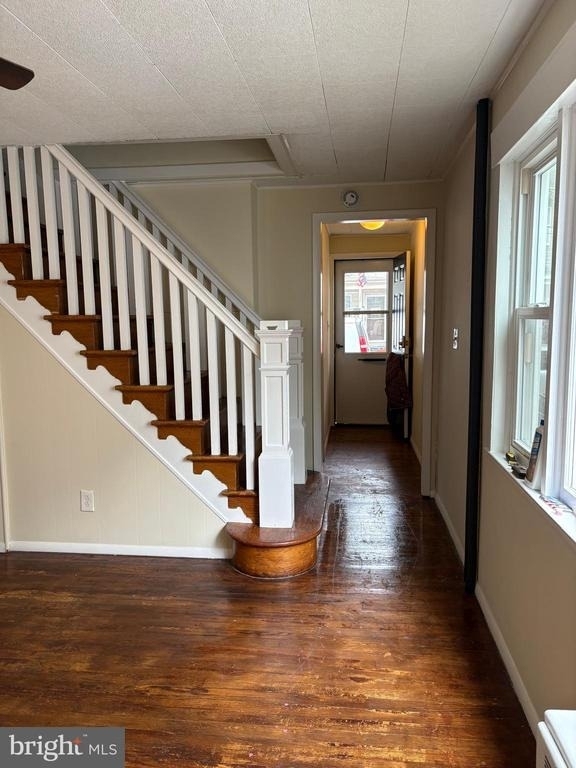 234 Franklin Street - Photo 2