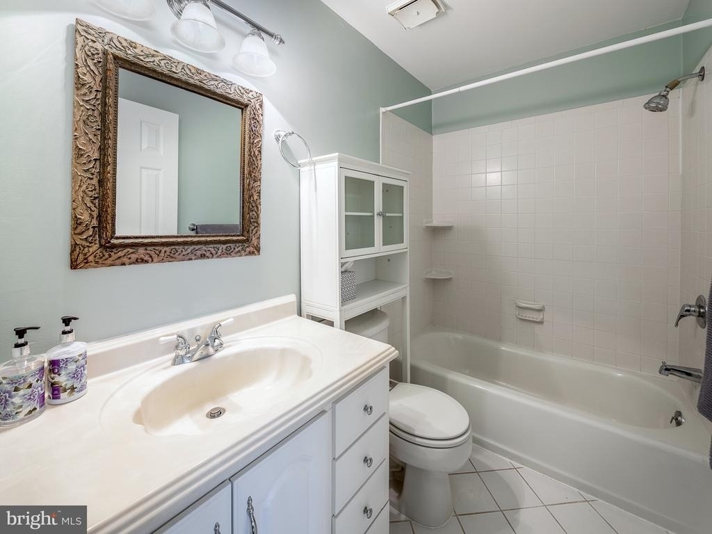 7 Ingham Way - Photo 5