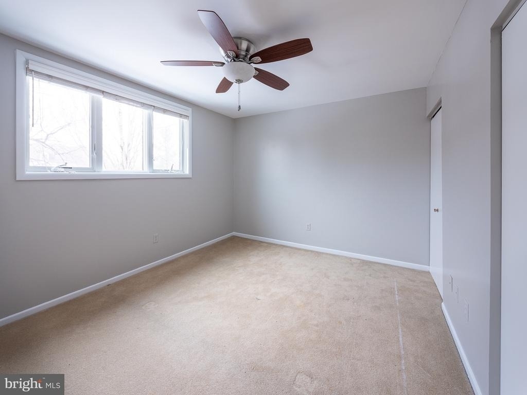 7 Ingham Way - Photo 17