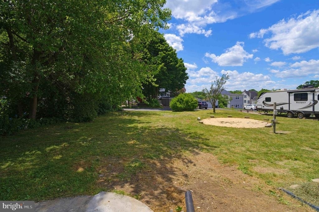 828 Mill St - Photo 18