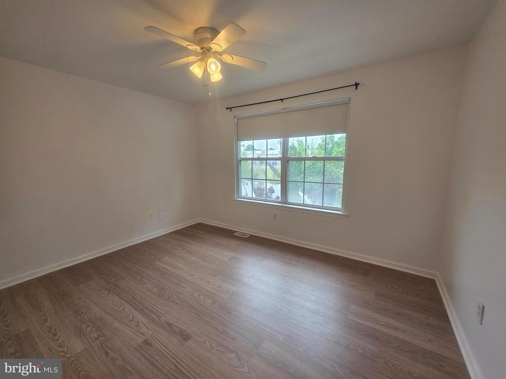 138 Persimmon Street - Photo 35