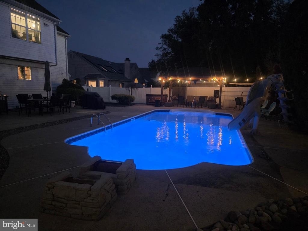 138 Persimmon Street - Photo 44