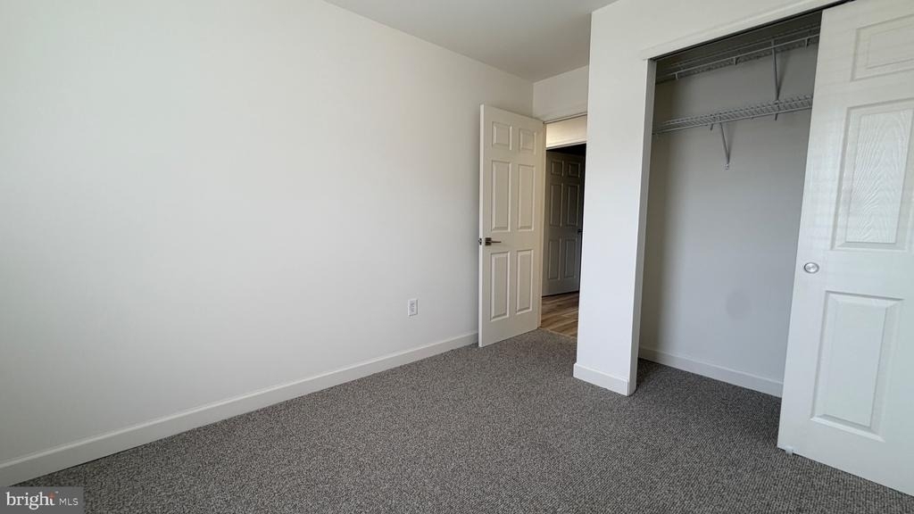 70 Sequoia - Photo 19