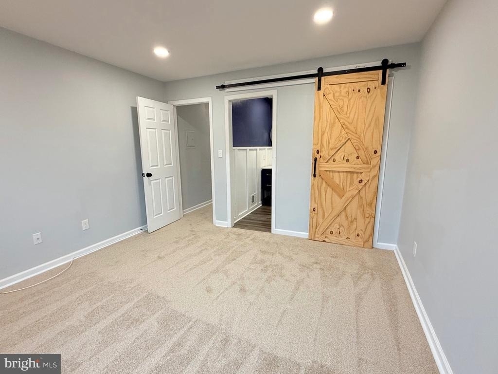 104 Sandstone Court - Photo 4