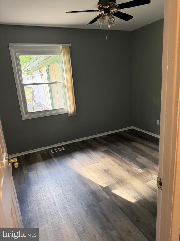 72 Edge Lane - Photo 10