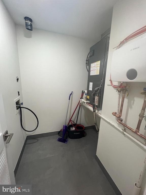380-b Delancey Place - Photo 12
