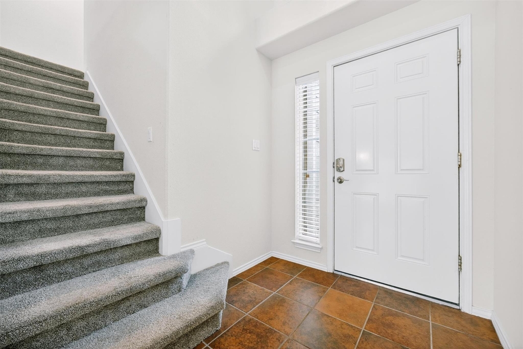 2632 Century Park Blvd - Photo 2
