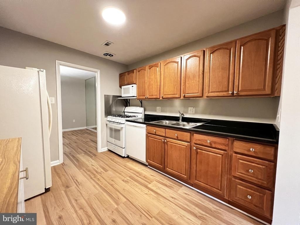 10863 Bucknell Drive - Photo 7