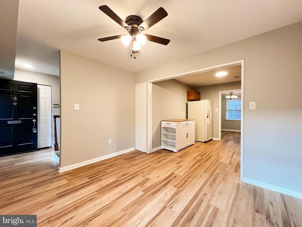 10863 Bucknell Drive - Photo 5