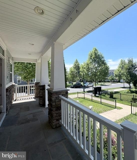22110 Fulmer Avenue - Photo 3