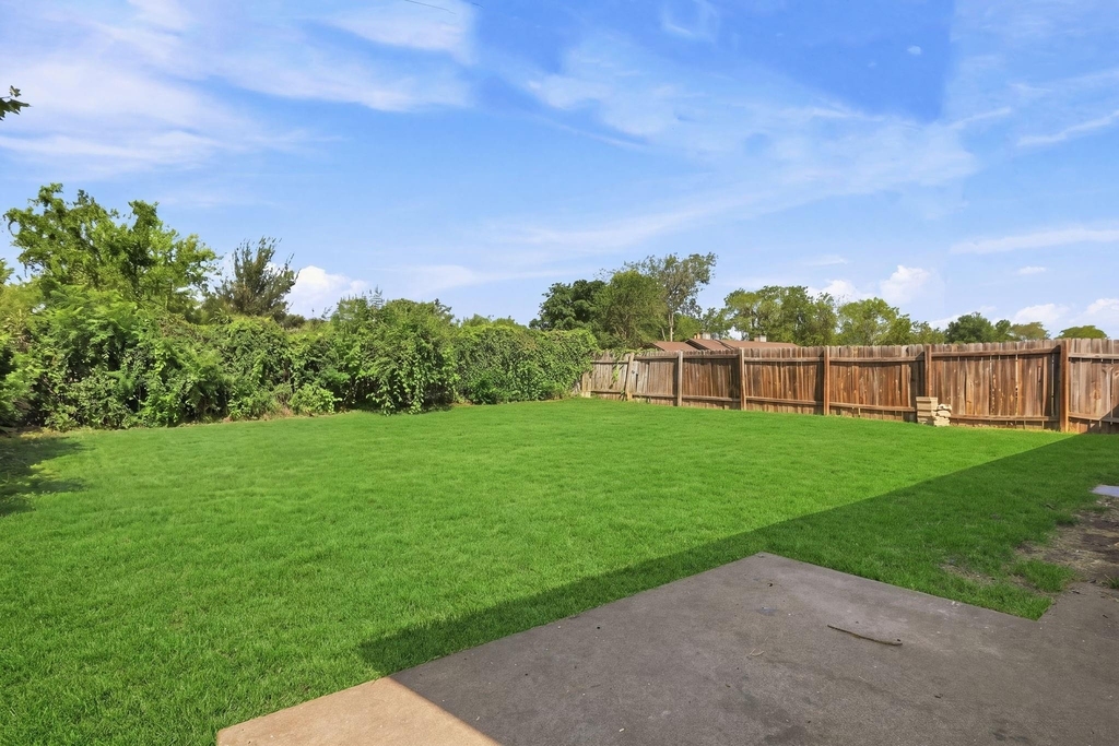 5700 Cherry Park Dr - Photo 16