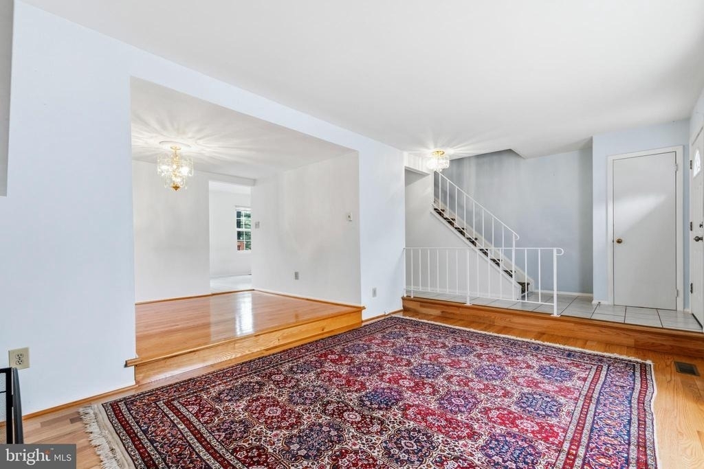 18617 Chickadee Lane - Photo 3
