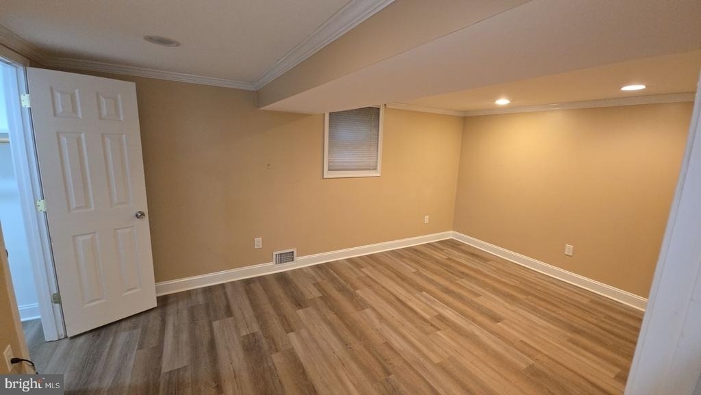 1113 Grandin Avenue - Photo 14