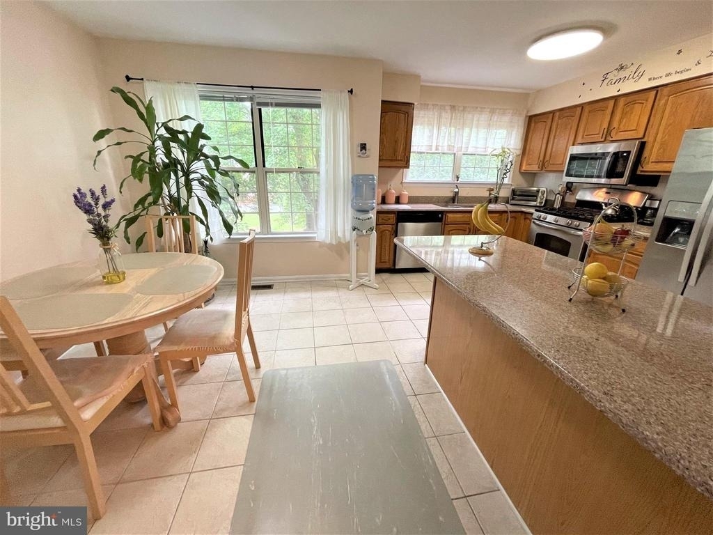 5 Martins Square Lane - Photo 12
