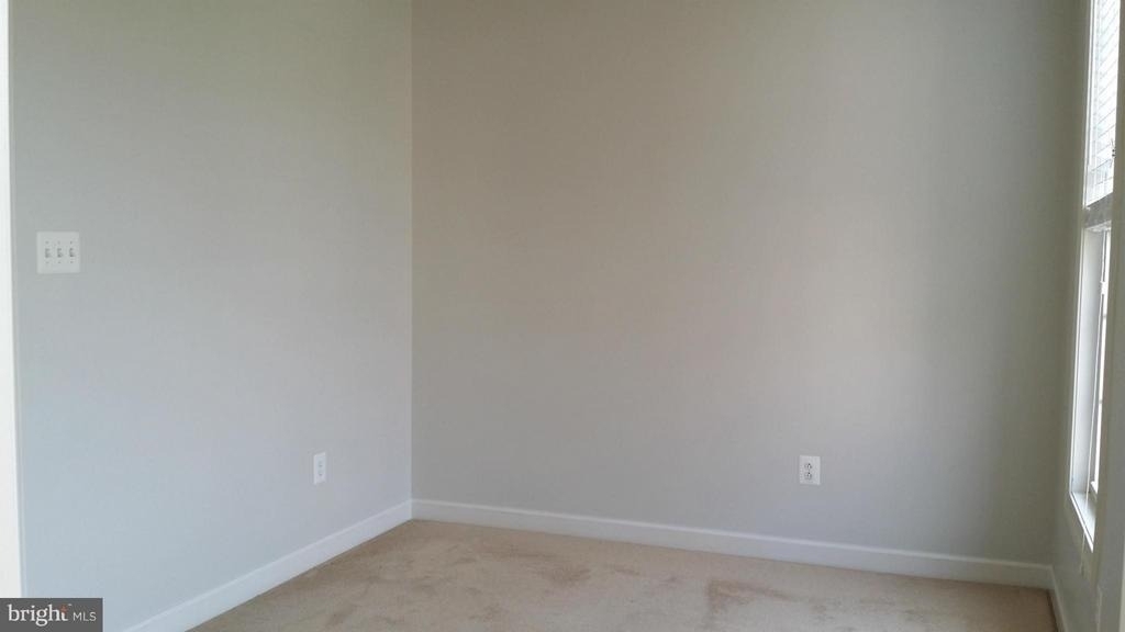 557 Cedar Spring Street - Photo 17