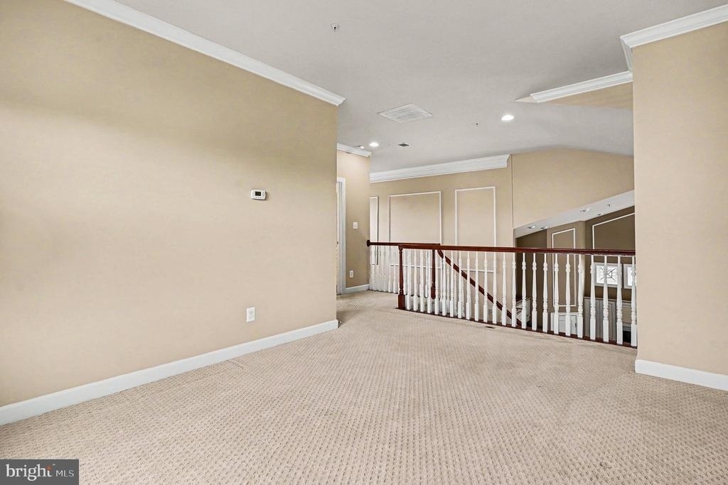 714 Monarchos Drive - Photo 37