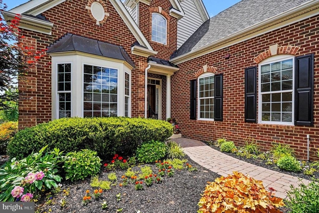 714 Monarchos Drive - Photo 4