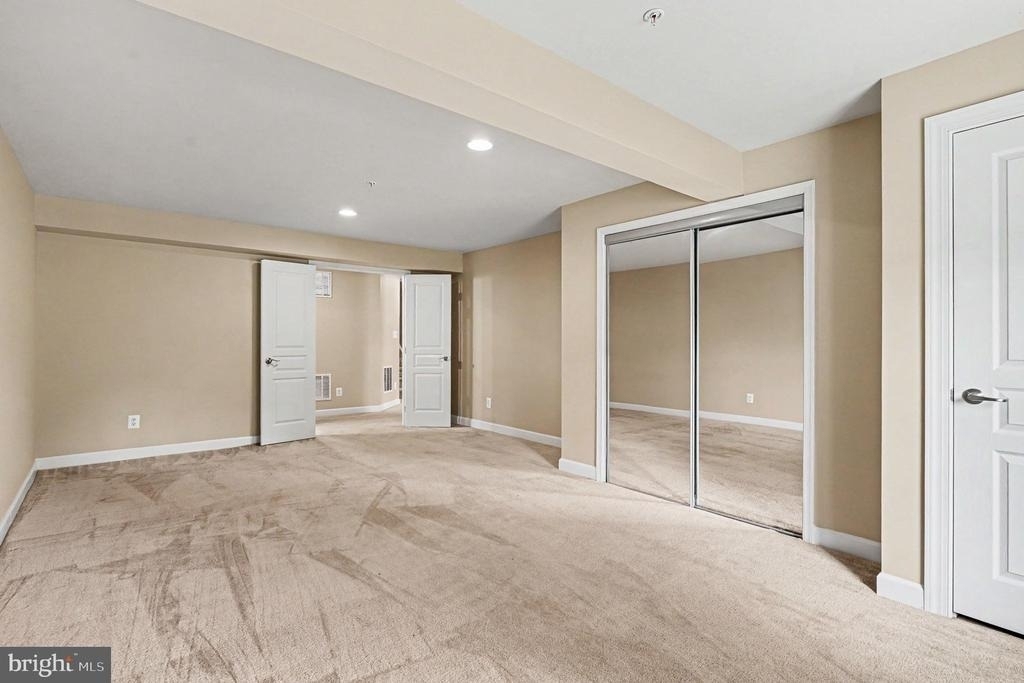 714 Monarchos Drive - Photo 65