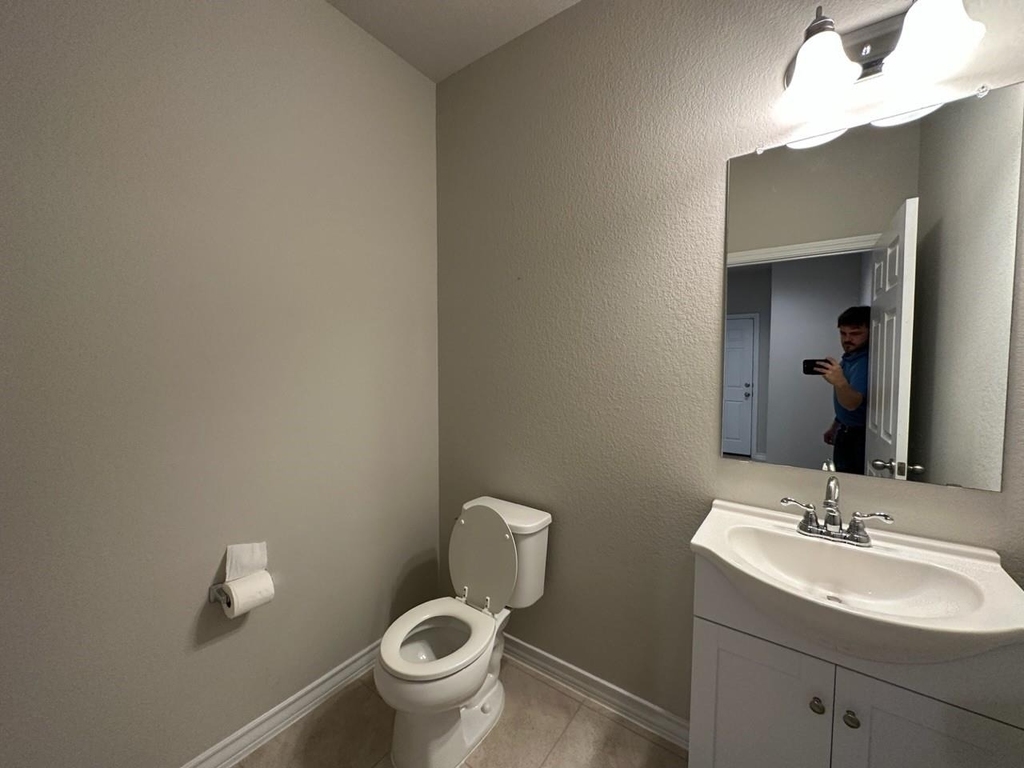 10901 Mickelson Dr - Photo 19