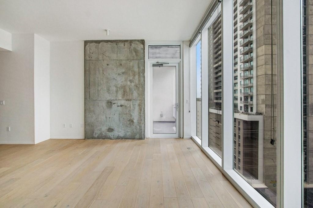 301 West Ave - Photo 5