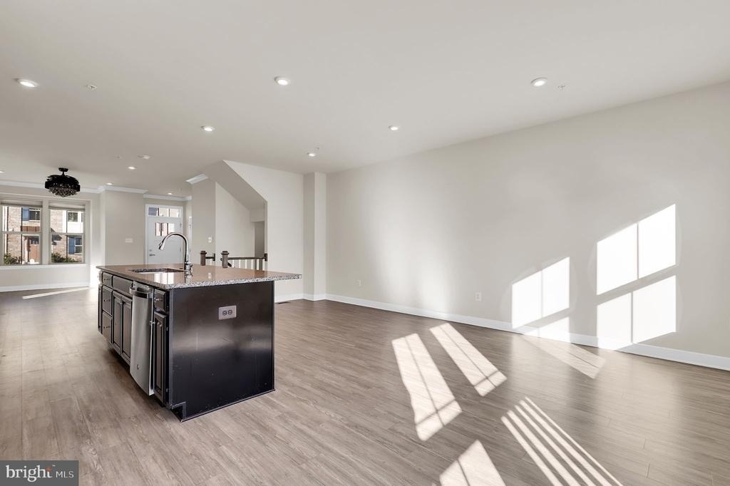 5940 Tomahawk Street - Photo 30
