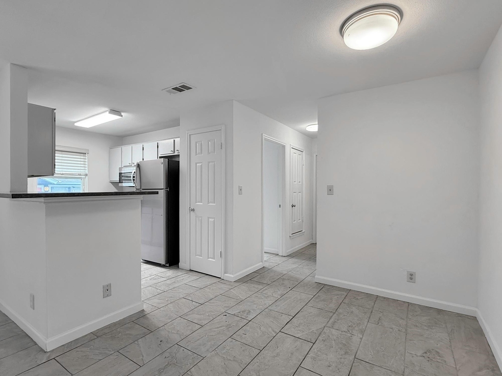 403 Fantail Loop - Photo 5