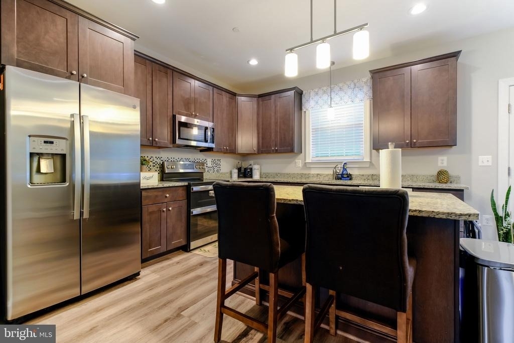 976 Rye Drive - Photo 2