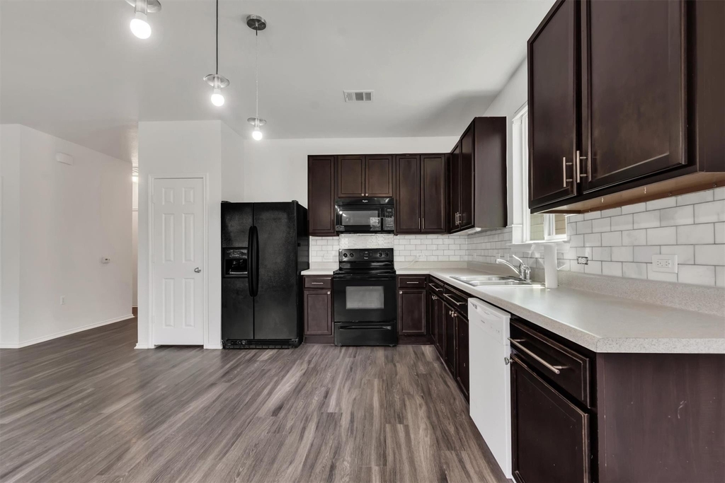 9300 China Rose Dr - Photo 14