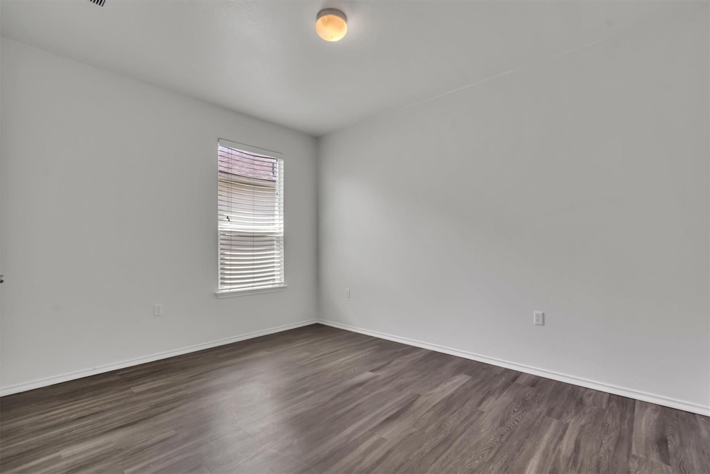 9300 China Rose Dr - Photo 7