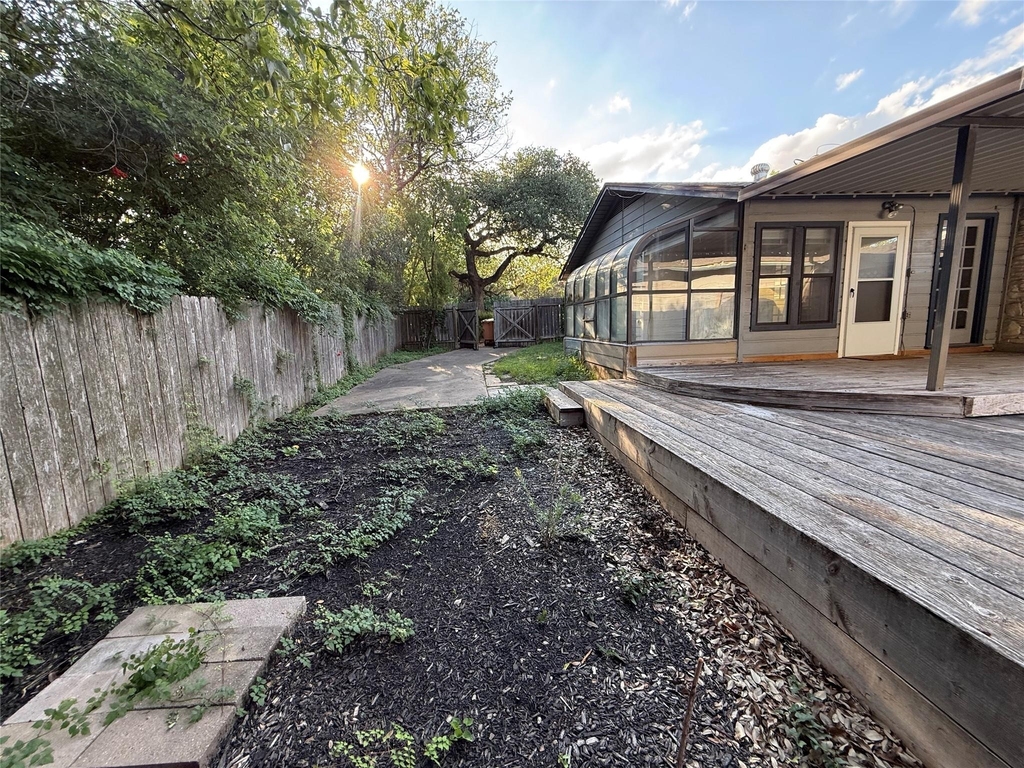 8713 Azalea Trl - Photo 8