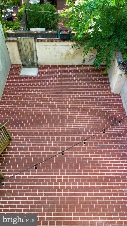 1712 Thames Street - Photo 20