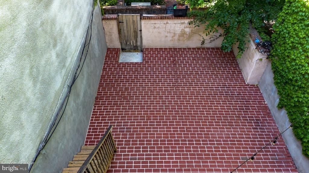 1712 Thames Street - Photo 21