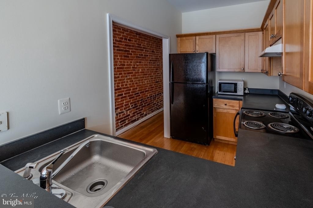1712 Thames Street - Photo 5