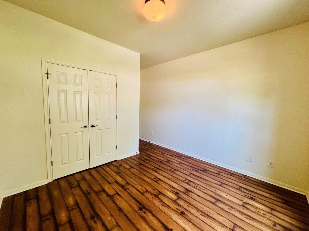 4430 Pasada Ln - Photo 4
