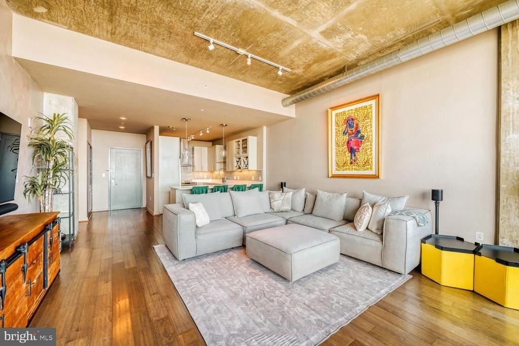 1200 Steuart Street - Photo 5