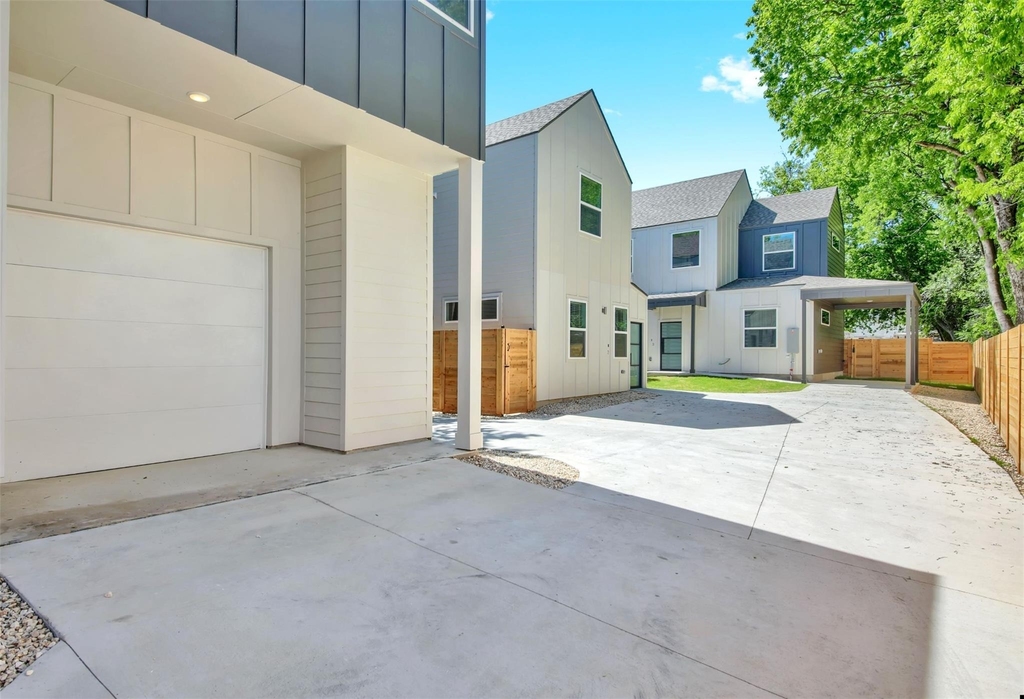7204 Meador Ave - Photo 2