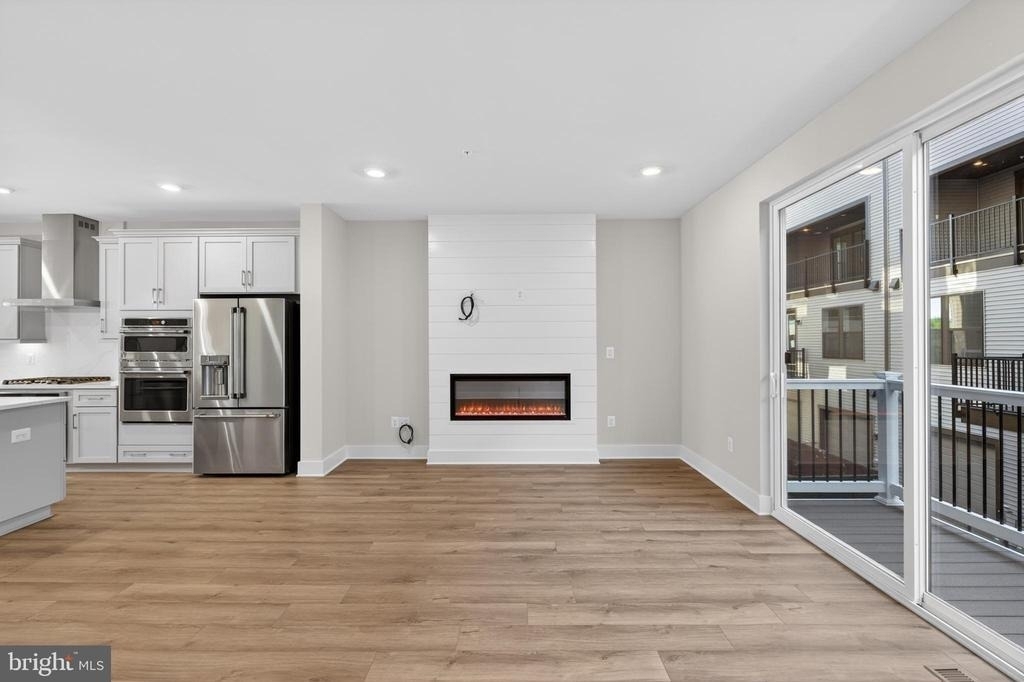 2507 Light Street - Photo 11