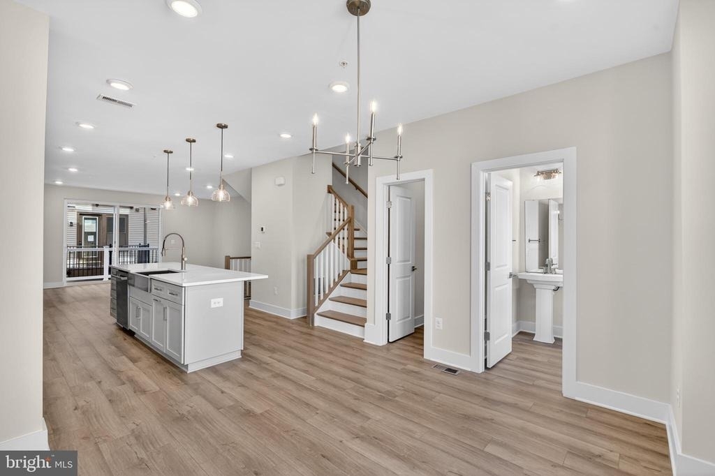2507 Light Street - Photo 9