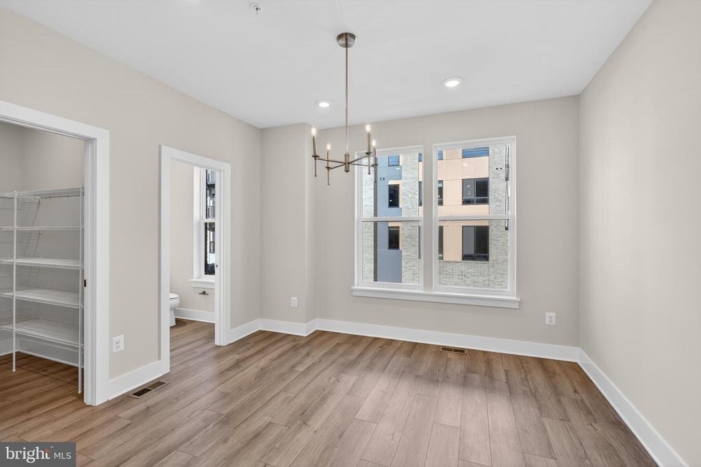 2507 Light Street - Photo 15