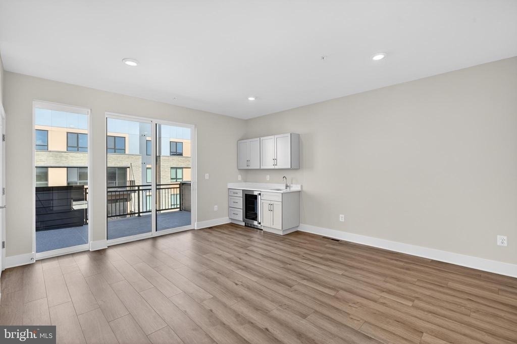 2507 Light Street - Photo 18