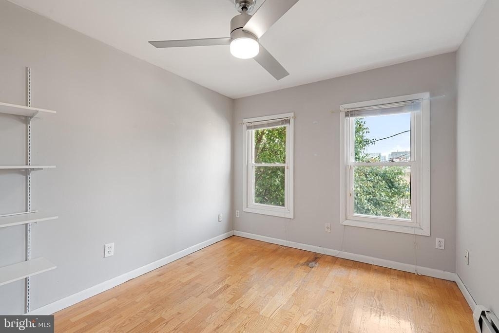 130 E Randall Street - Photo 28