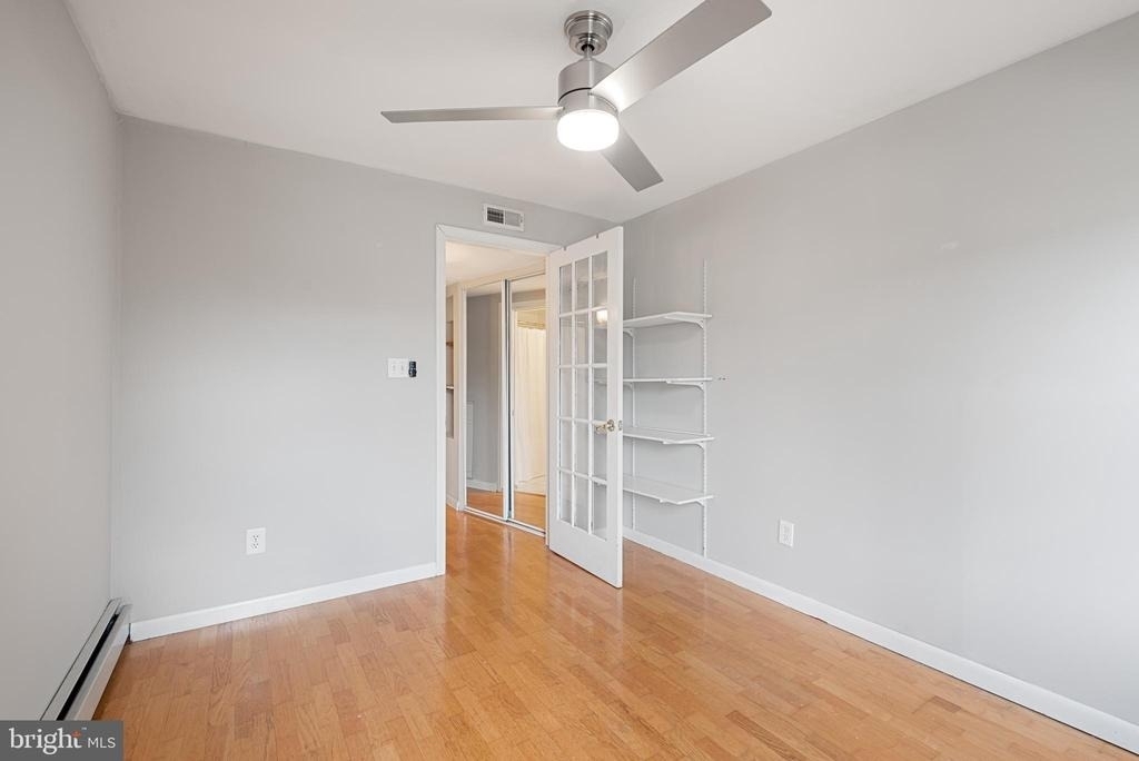 130 E Randall Street - Photo 29